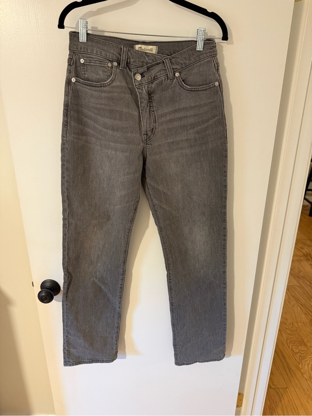 Madewell 90’s straight Gray Straight-Leg Jeans